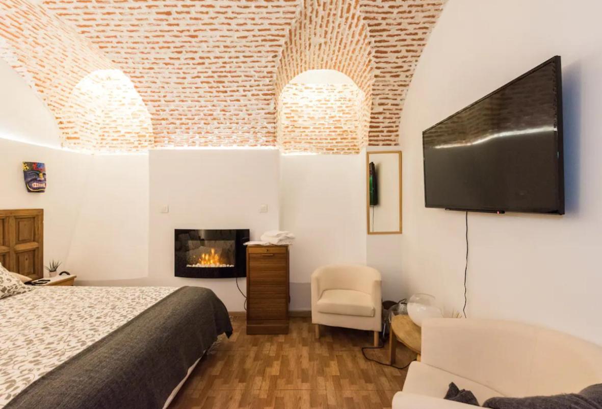 Encomienda Guest House Madrid Exteriör bild